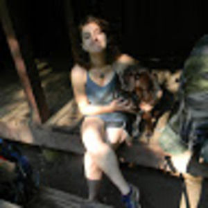 Meet your Posher, Elizabeth